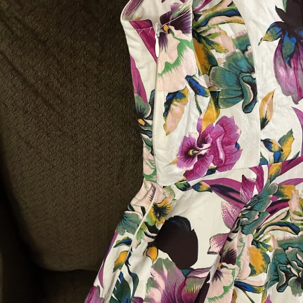 H & R London Hearts & Roses Floral Cut Out Tea Dress - Picture 8 of 8